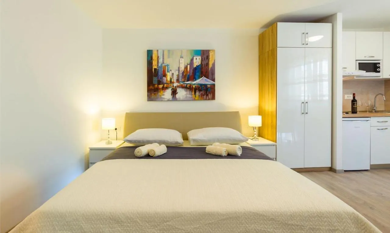 Apartments & Room Libar Сплит
